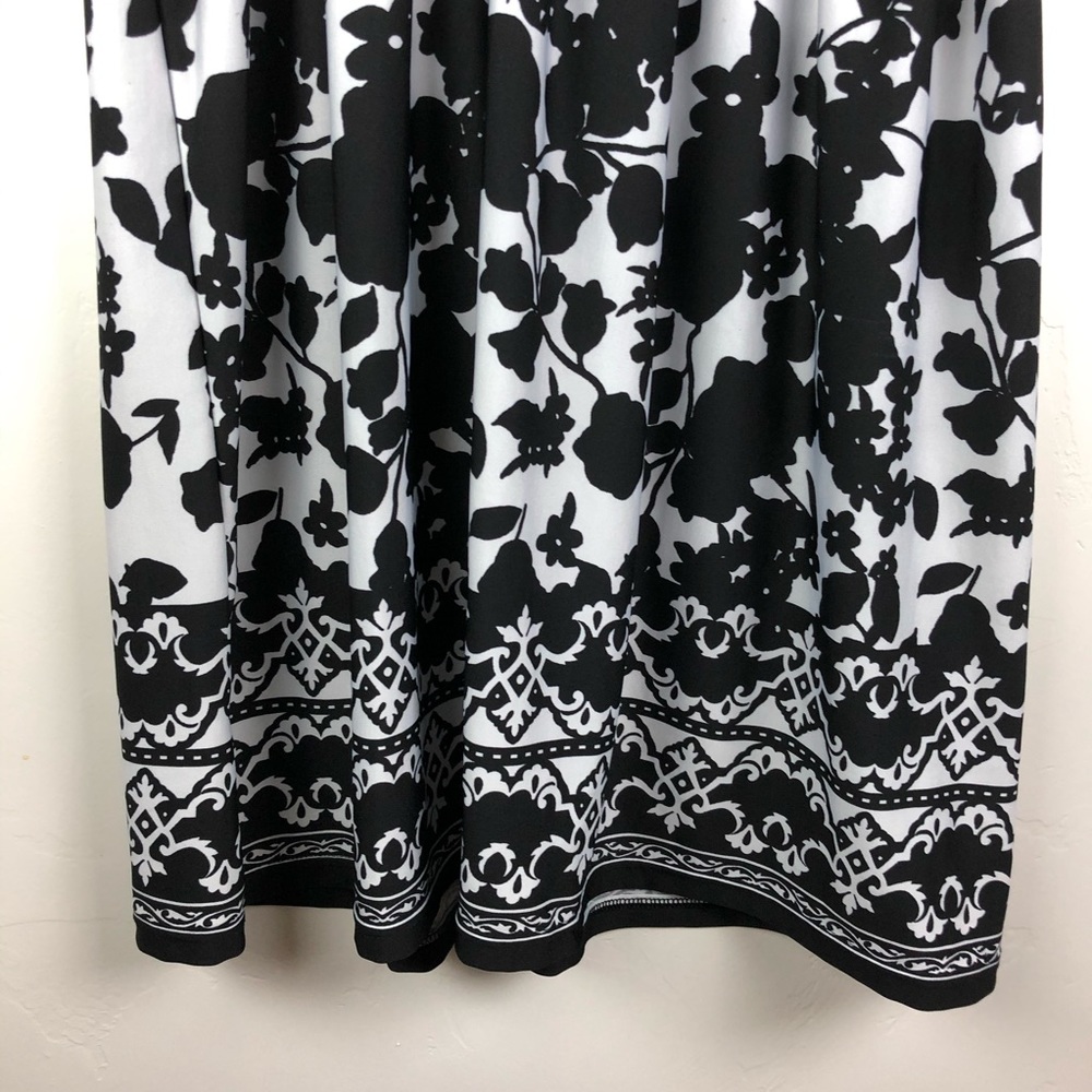 Bailey Blue Sleeveless Dress - Picture 4 of 6